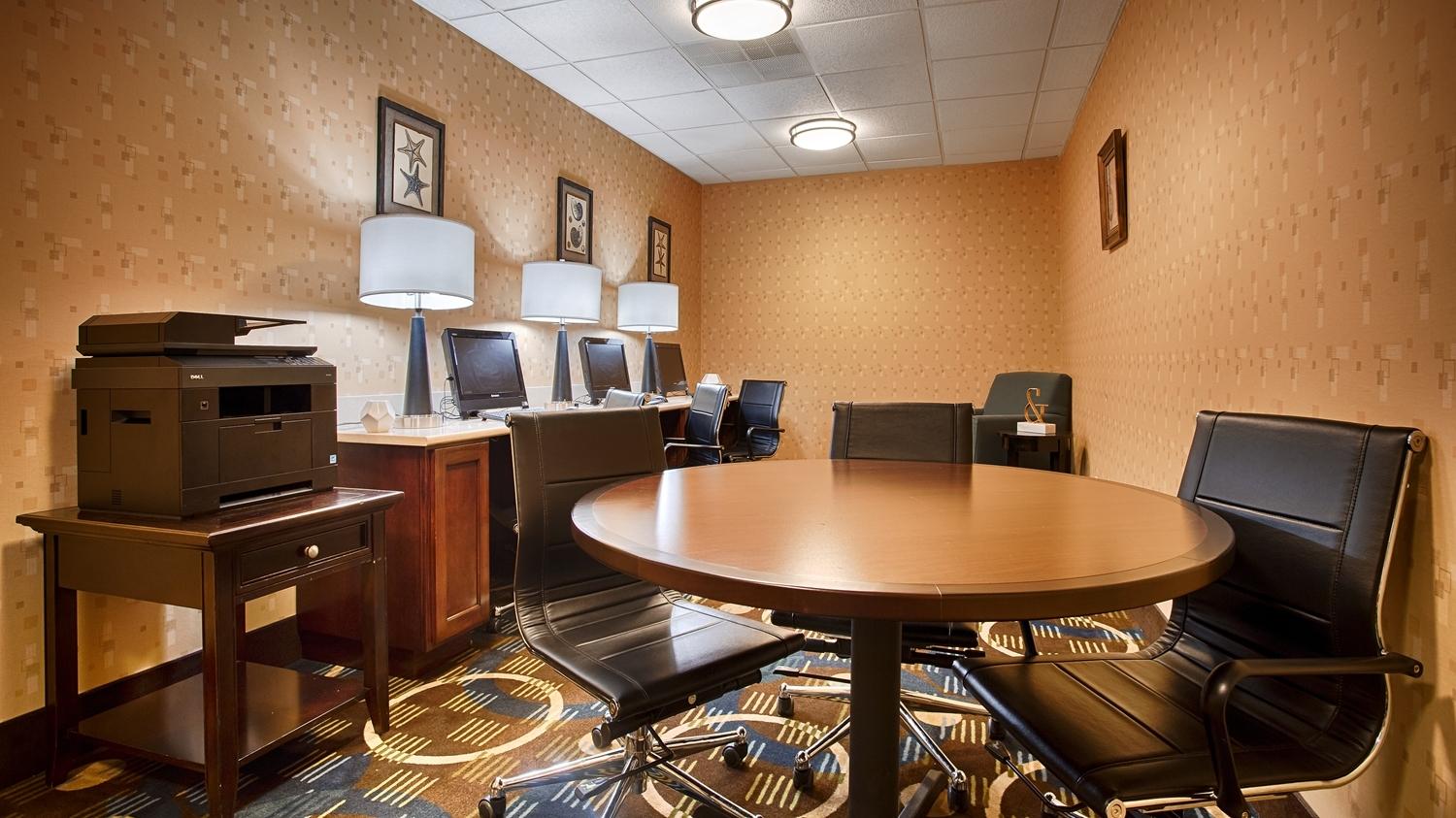 Best Western Plus Goldsboro Buitenkant foto
